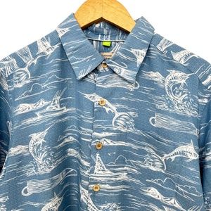 Quicksilver Waterman Collection Marlin Jig Button Front Shirt Men's Small
